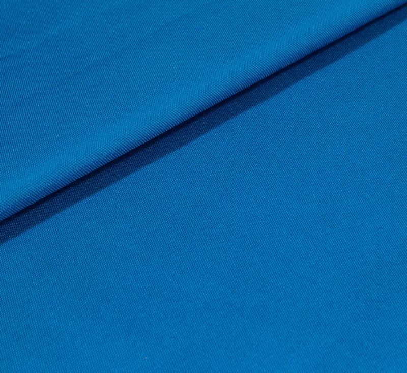 Royal 194052 ROYAL | (19-4052) | 18, 71, 130