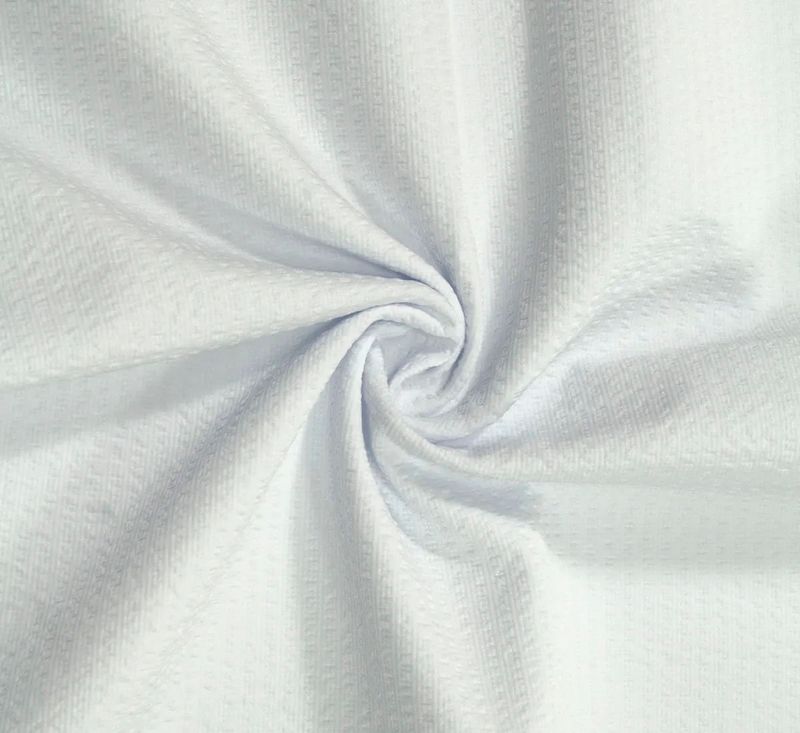 Branco 110601 001 - BRANCO | (11-0601) | 255, 254, 255